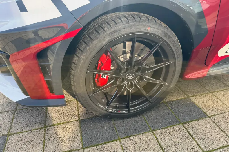 Toyota Yaris din 2024 cu 1.500 km - oferta TOY130063 - foto 18