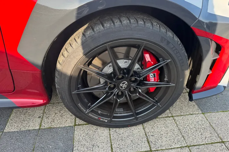 Toyota Yaris din 2024 cu 1.500 km - oferta TOY130063 - foto 21