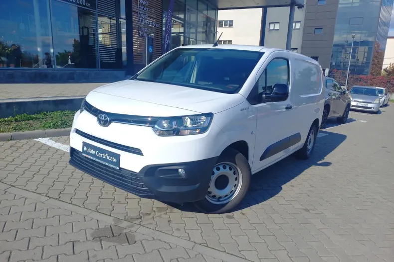 Toyota Proace din 2022 cu 8.720 km - oferta TOY130069 - foto 1