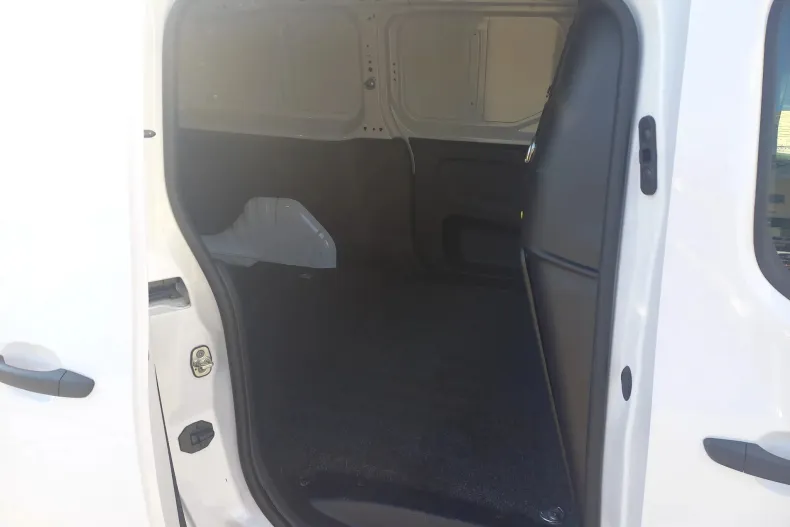 Toyota Proace din 2022 cu 8.720 km - oferta TOY130069 - foto 27