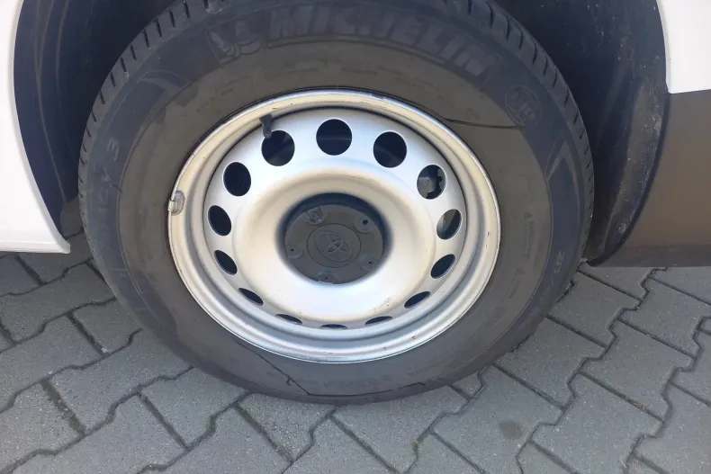 Toyota Proace din 2022 cu 8.720 km - oferta TOY130069 - foto 33