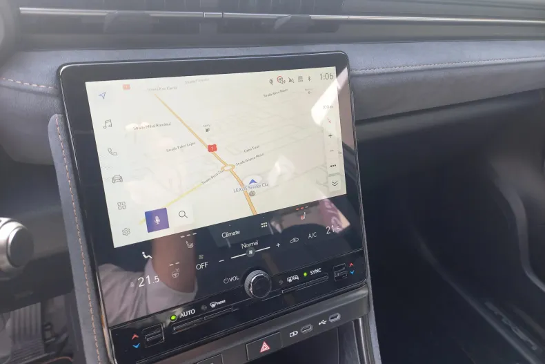 Lexus LBX din 2025 cu 2.980 km - oferta LEX130070 - foto 25