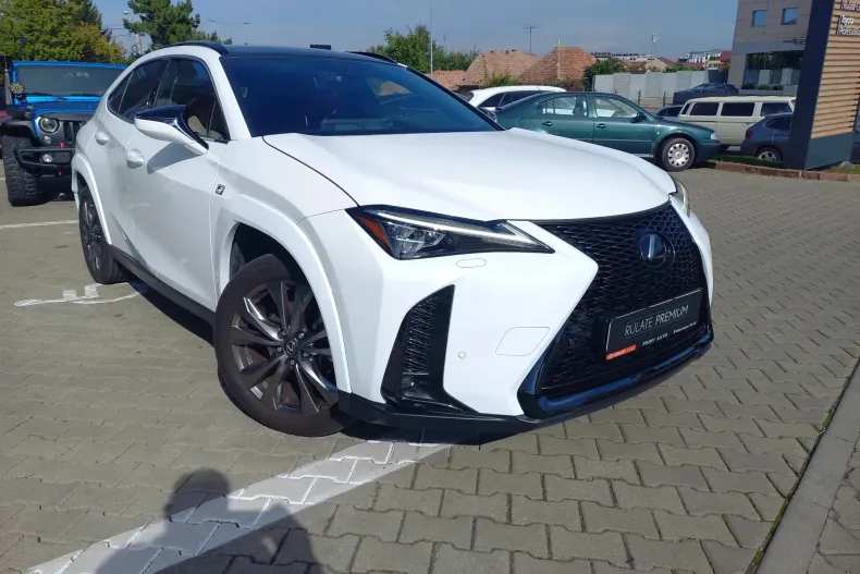 Lexus UX din 2022 cu 22.020 km - oferta LEX130072 - foto 2