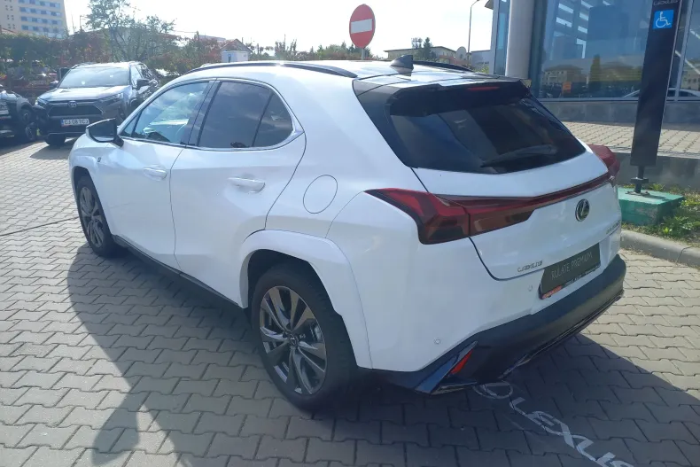 Lexus UX din 2022 cu 22.020 km - oferta LEX130072 - foto 8