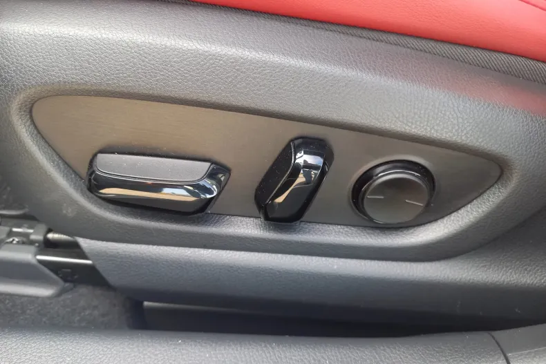 Lexus UX din 2022 cu 22.020 km - oferta LEX130072 - foto 16