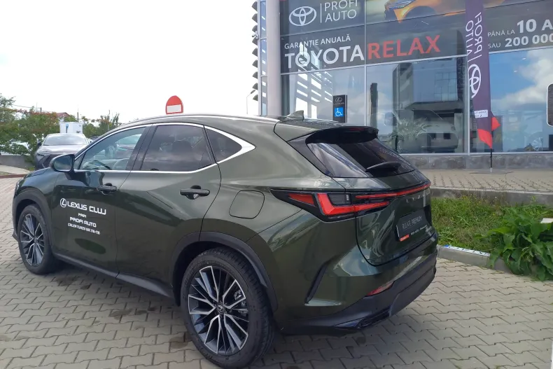 Lexus Seria NX din 2024 cu 5.077 km - oferta LEX130074 - foto 6