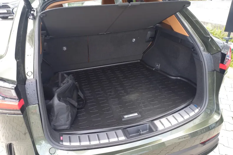 Lexus Seria NX din 2024 cu 5.077 km - oferta LEX130074 - foto 10