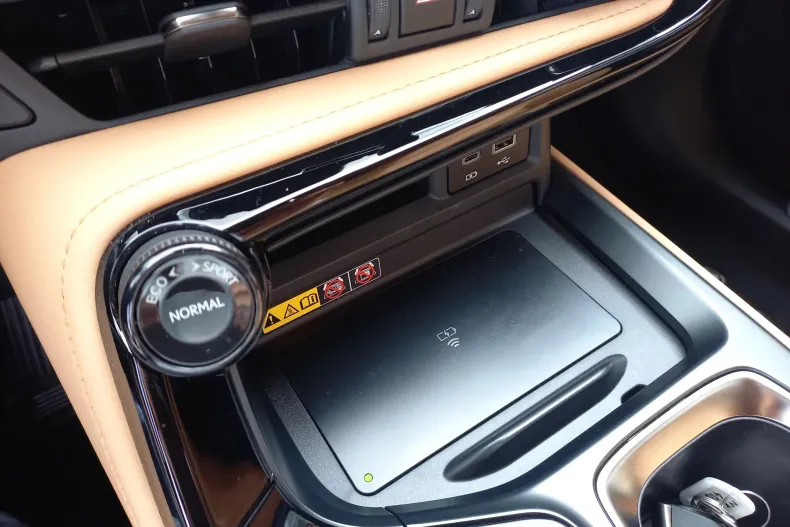 Lexus Seria NX din 2024 cu 5.077 km - oferta LEX130074 - foto 33