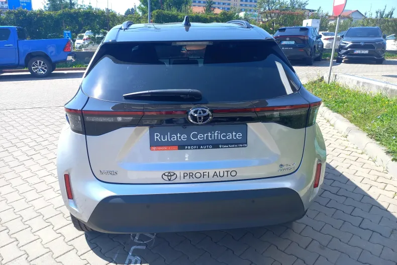 Toyota Yaris Cross din 2024 cu 4.650 km - oferta TOY130075 - foto 7