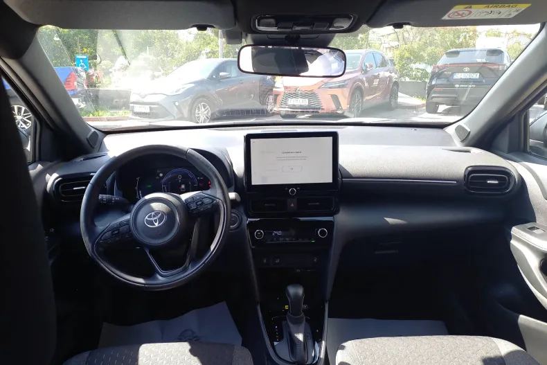 Toyota Yaris Cross din 2024 cu 4.650 km - oferta TOY130075 - foto 15