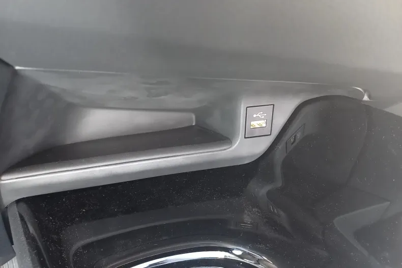 Toyota C-HR din 2023 cu 612 km - oferta TOY130076 - foto 30