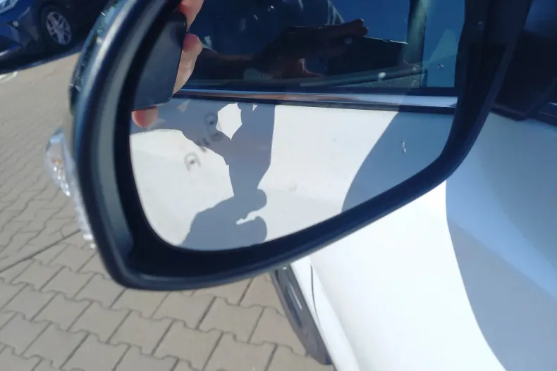 Toyota C-HR din 2023 cu 612 km - oferta TOY130076 - foto 33