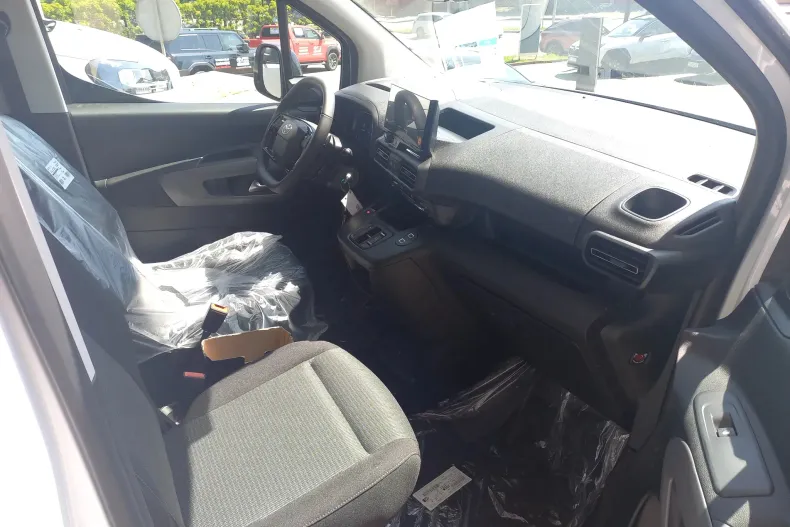 Toyota Proace din 2024 cu 6 km - oferta TOY130077 - foto 10