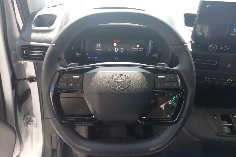 Toyota Proace din 2024 cu 6 km - oferta TOY130077 - foto 16
