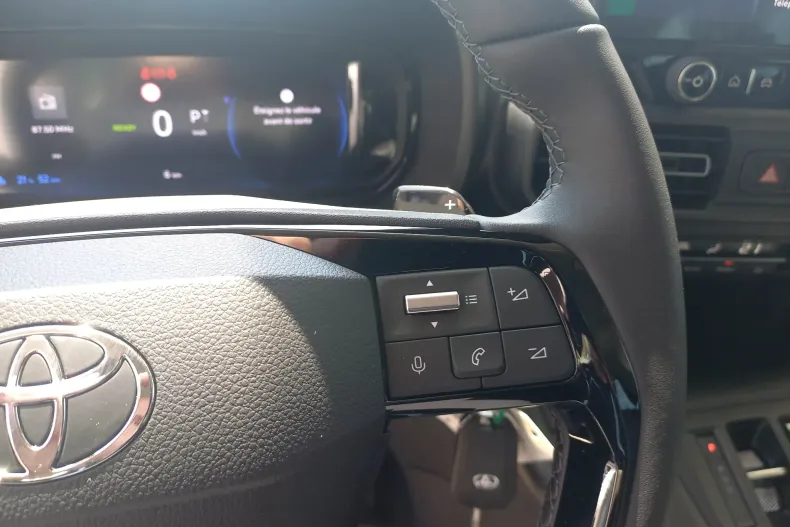 Toyota Proace din 2024 cu 6 km - oferta TOY130077 - foto 19