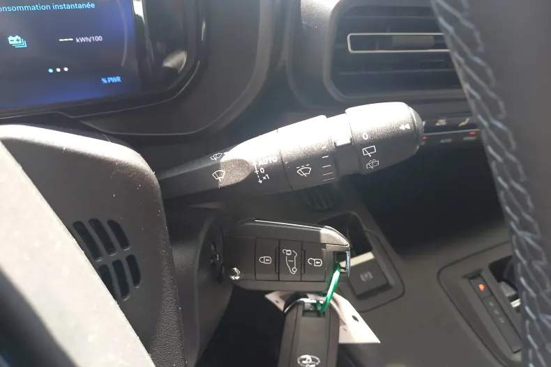 Toyota Proace din 2024 cu 6 km - oferta TOY130077 - foto 28