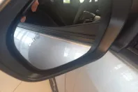 Toyota Yaris din 2024 cu 3.100 km - oferta TOY130078 - foto 8