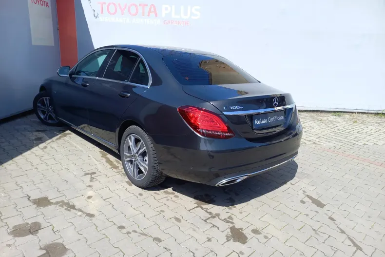 Mercedes-Benz C din 2020 cu 23.650 km - oferta MER130079 - foto 3