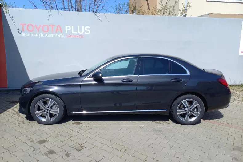 Mercedes-Benz C din 2020 cu 23.650 km - oferta MER130079 - foto 6