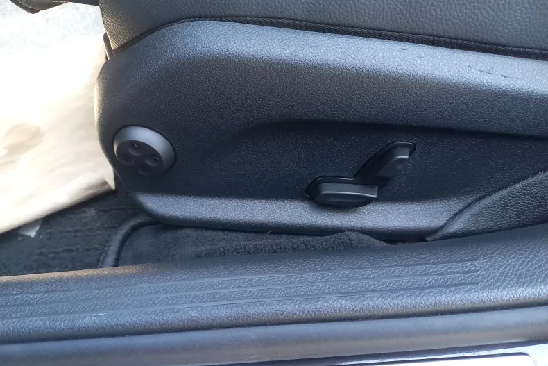 Mercedes-Benz C din 2020 cu 23.650 km - oferta MER130079 - foto 14