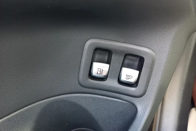 Mercedes-Benz C din 2020 cu 23.650 km - oferta MER130079 - foto 16