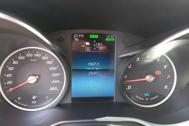 Mercedes-Benz C din 2020 cu 23.650 km - oferta MER130079 - foto 18