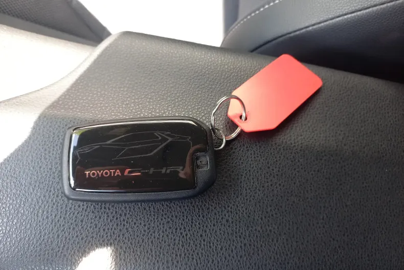 Toyota C-HR din 2024 cu 18.900 km - oferta TOY130080 - foto 34