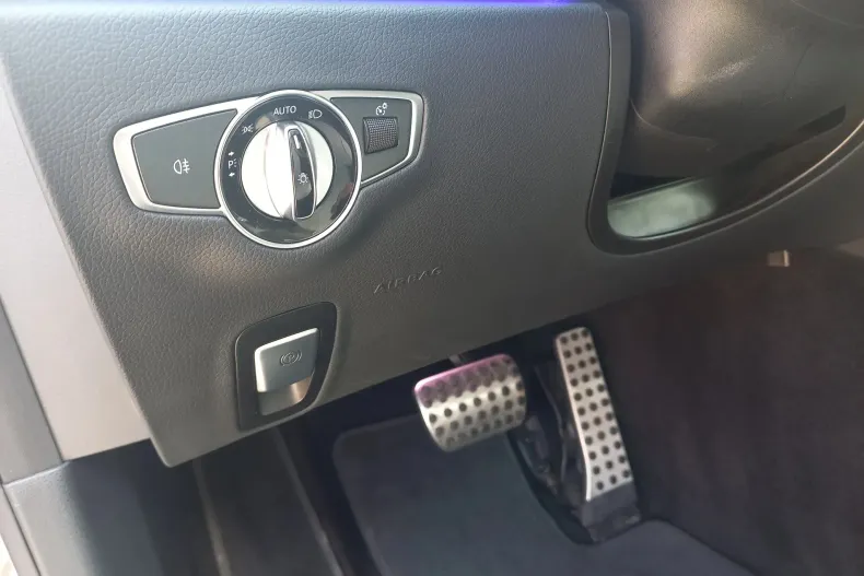 Mercedes-Benz CLS din 2021 cu 82.540 km - oferta MER130081 - foto 15