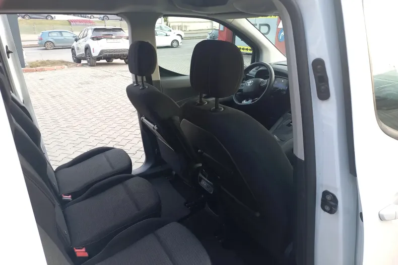 Toyota Proace din 2023 cu 23.900 km - oferta TOY130085 - foto 22