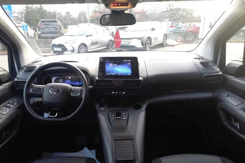 Toyota Proace din 2023 cu 23.900 km - oferta TOY130085 - foto 32