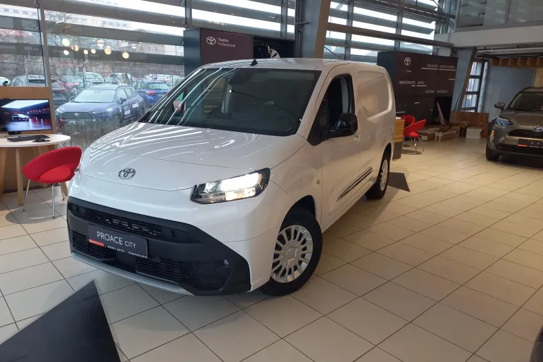 Toyota Proace din 2024 cu 4 km - oferta TOY130086 - foto 1