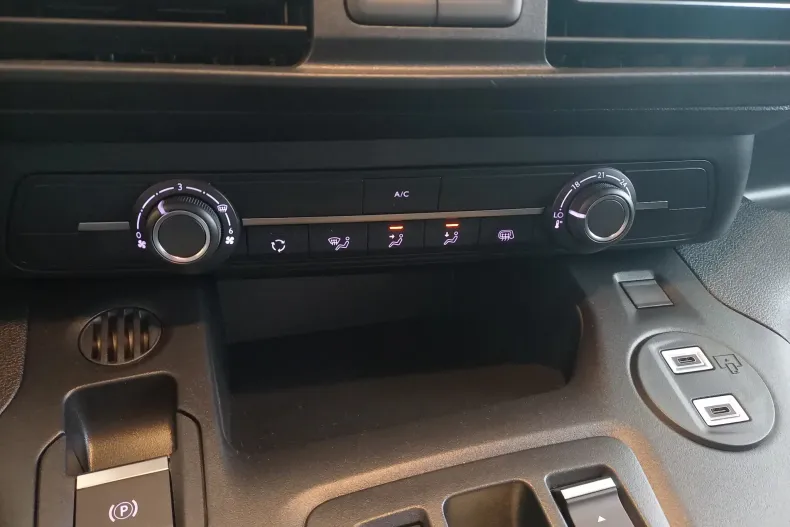 Toyota Proace din 2024 cu 4 km - oferta TOY130086 - foto 15