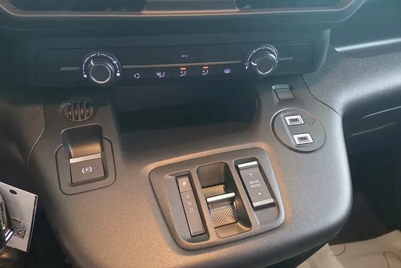 Toyota Proace din 2024 cu 4 km - oferta TOY130086 - foto 16