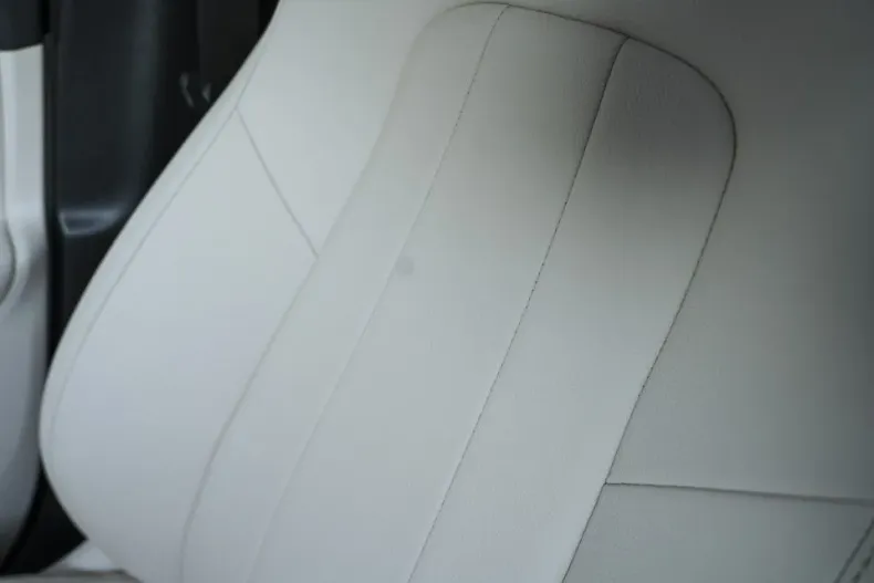 Mercedes-Benz GLA din 2025 cu 8.550 km - oferta MER130094 - foto 21