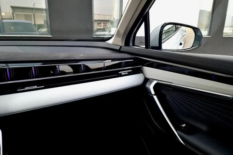 Geely Starray din 2024 cu 1 km - oferta GEE130122 - foto 12