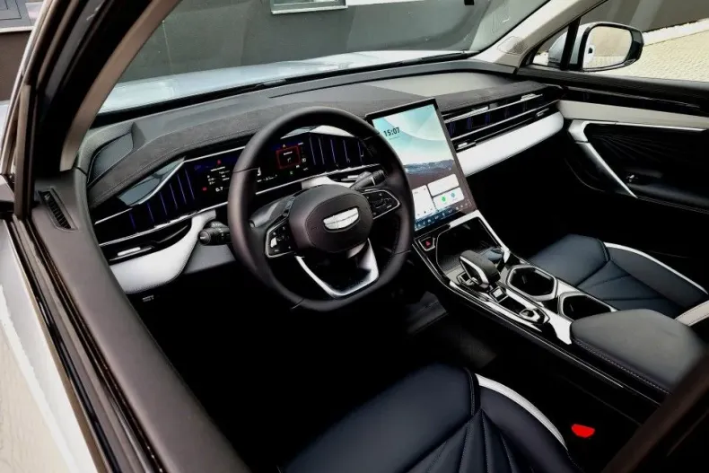 Geely Starray din 2024 cu 1 km - oferta GEE130122 - foto 13