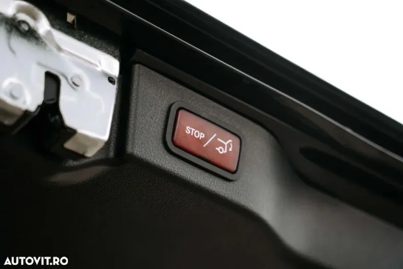 Mercedes-Benz V din 2025 cu 3.000 km - oferta MER130123 - foto 24