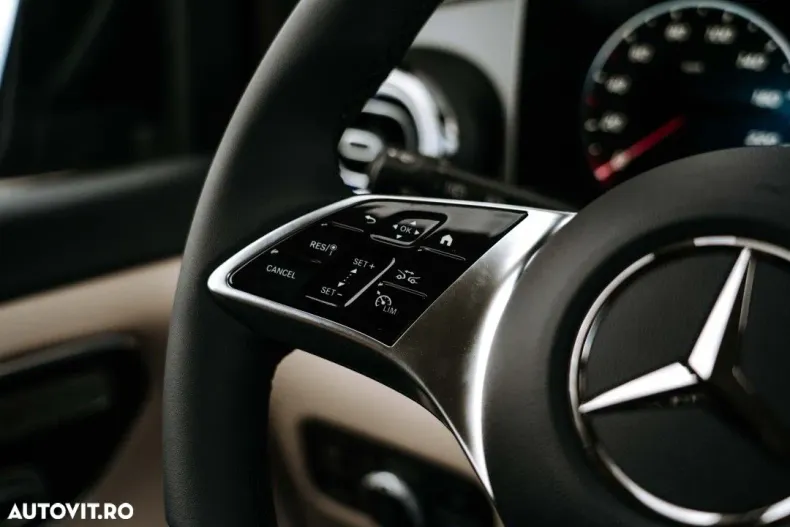 Mercedes-Benz V din 2025 cu 3.000 km - oferta MER130123 - foto 31