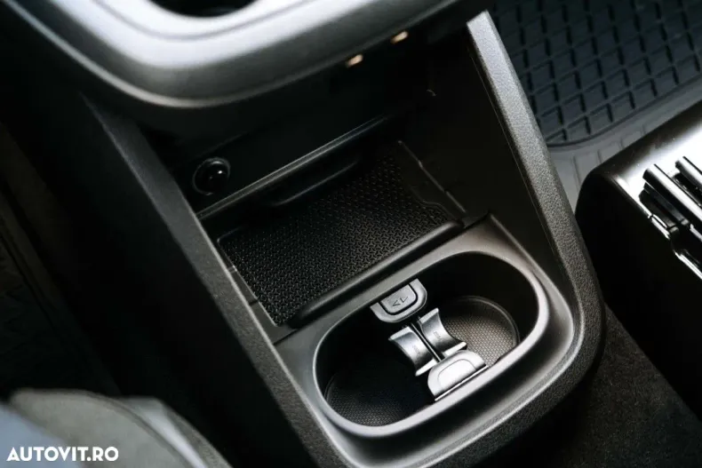 Mercedes-Benz Vito din 2025 cu 1 km - oferta MER130124 - foto 30