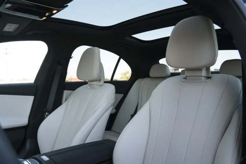 Mercedes-Benz E din 2025 cu 3.000 km - oferta MER130138 - foto 12