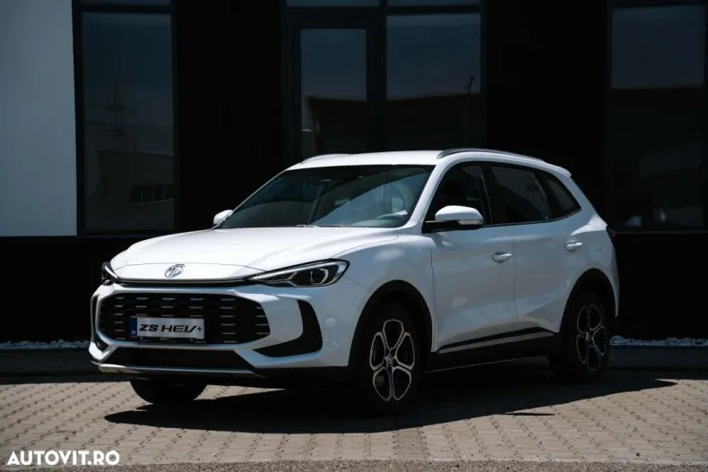 MG ZS HEV din 2025 cu 1 km - oferta MG0130142 - foto 1