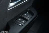 MG ZS HEV din 2025 cu 1 km - oferta MG0130142 - foto 16