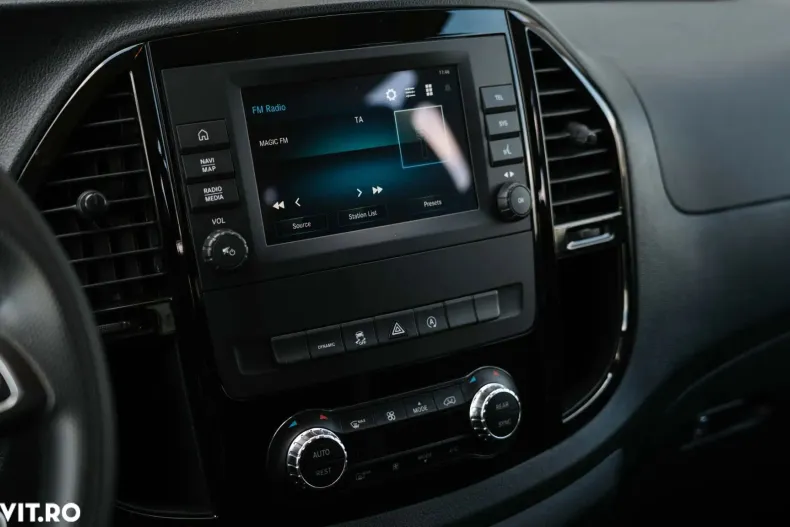 Mercedes-Benz Vito din 2024 cu 46.504 km - oferta MER130150 - foto 14