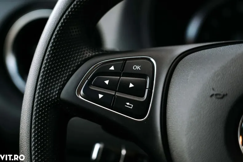 Mercedes-Benz Vito din 2024 cu 46.504 km - oferta MER130150 - foto 18