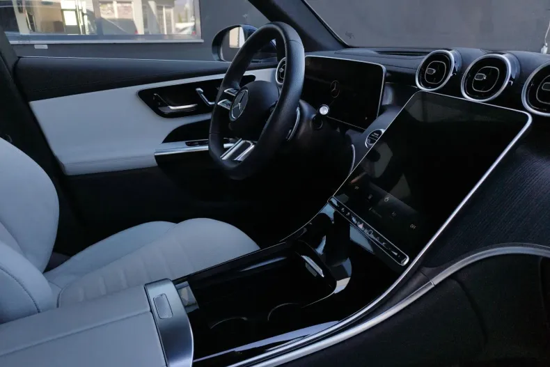 Mercedes-Benz GLC din 2023 cu 8.706 km - oferta MER130159 - foto 14