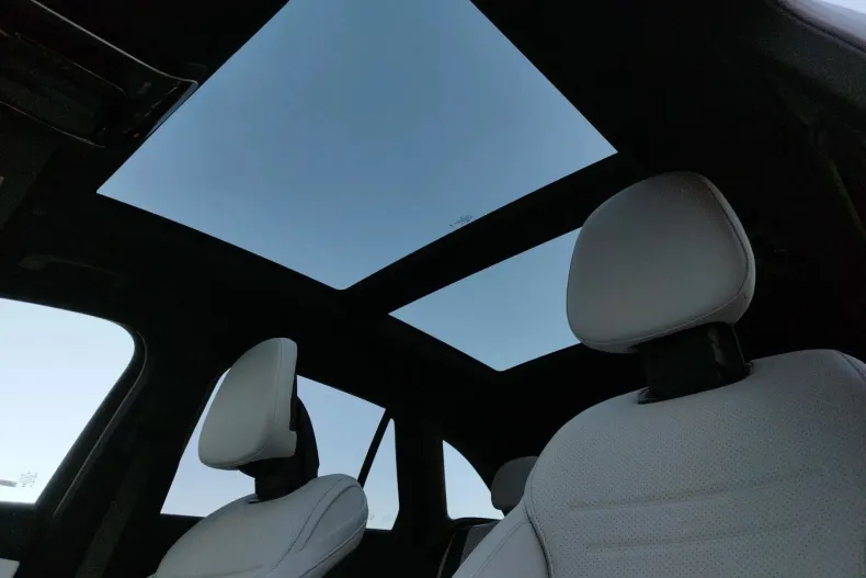 Mercedes-Benz GLC din 2023 cu 8.706 km - oferta MER130159 - foto 20