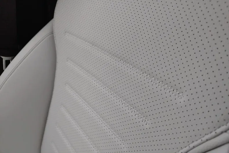 Mercedes-Benz GLC din 2023 cu 8.706 km - oferta MER130159 - foto 28