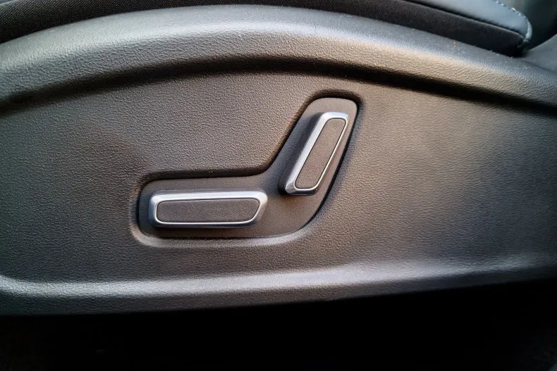 Geely Starray din 2024 cu 2.000 km - oferta GEE130160 - foto 13