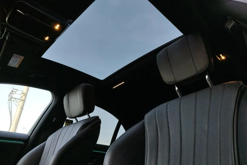 Mercedes-Benz S din 2021 cu 48.045 km - oferta MER130166 - foto 17