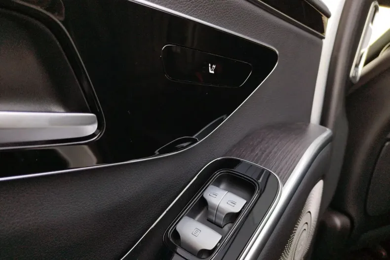 Mercedes-Benz S din 2021 cu 48.045 km - oferta MER130166 - foto 19